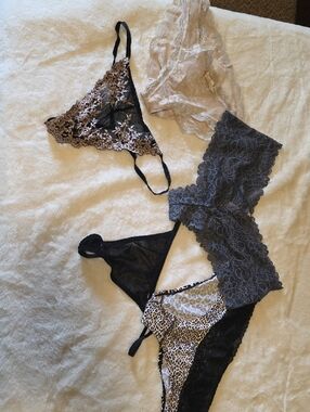 Victoria's Secret Black, Gray, Beige & Leopard Lace Panties 5 In All & 2 thongs